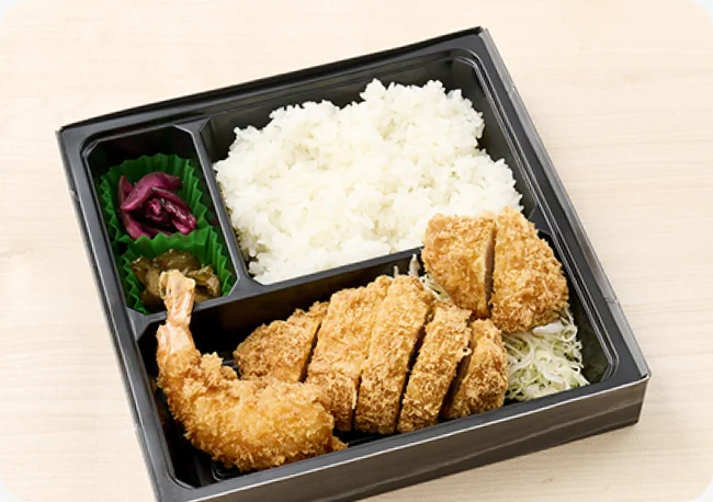 チキンカツ・肉厚エビフライ
