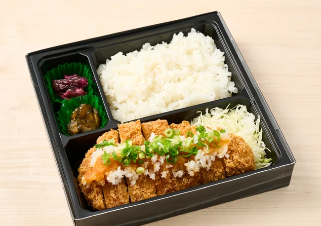 上ロースカツ（200g）